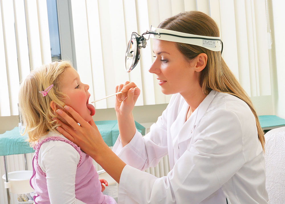 Чим небезпечні аденоїди у дитини і чи треба їх видаляти