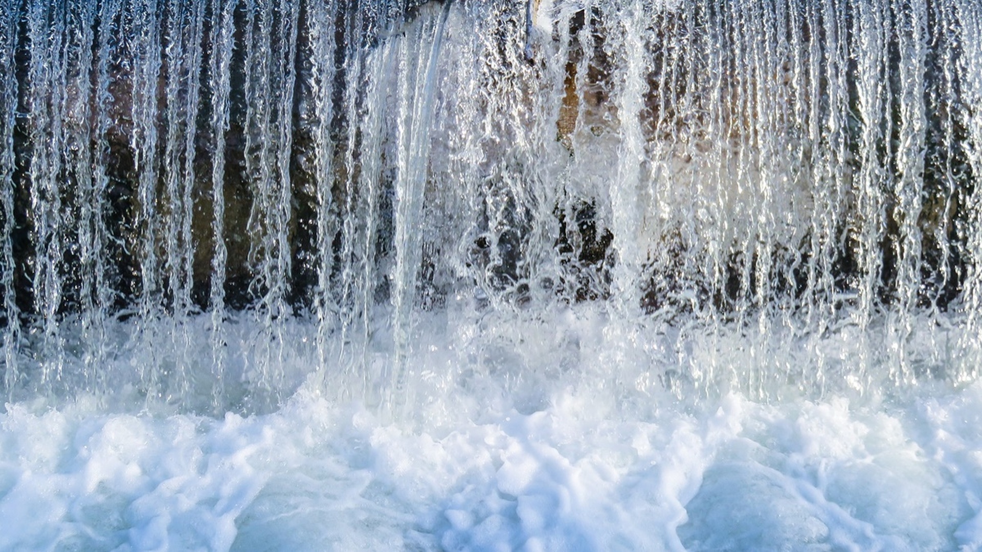 Навіщо новонародженим білий шум і де його взяти