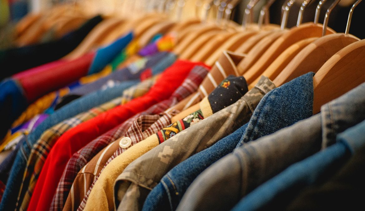 Почему рекомендуется покупать одежду только у проверенного производителя